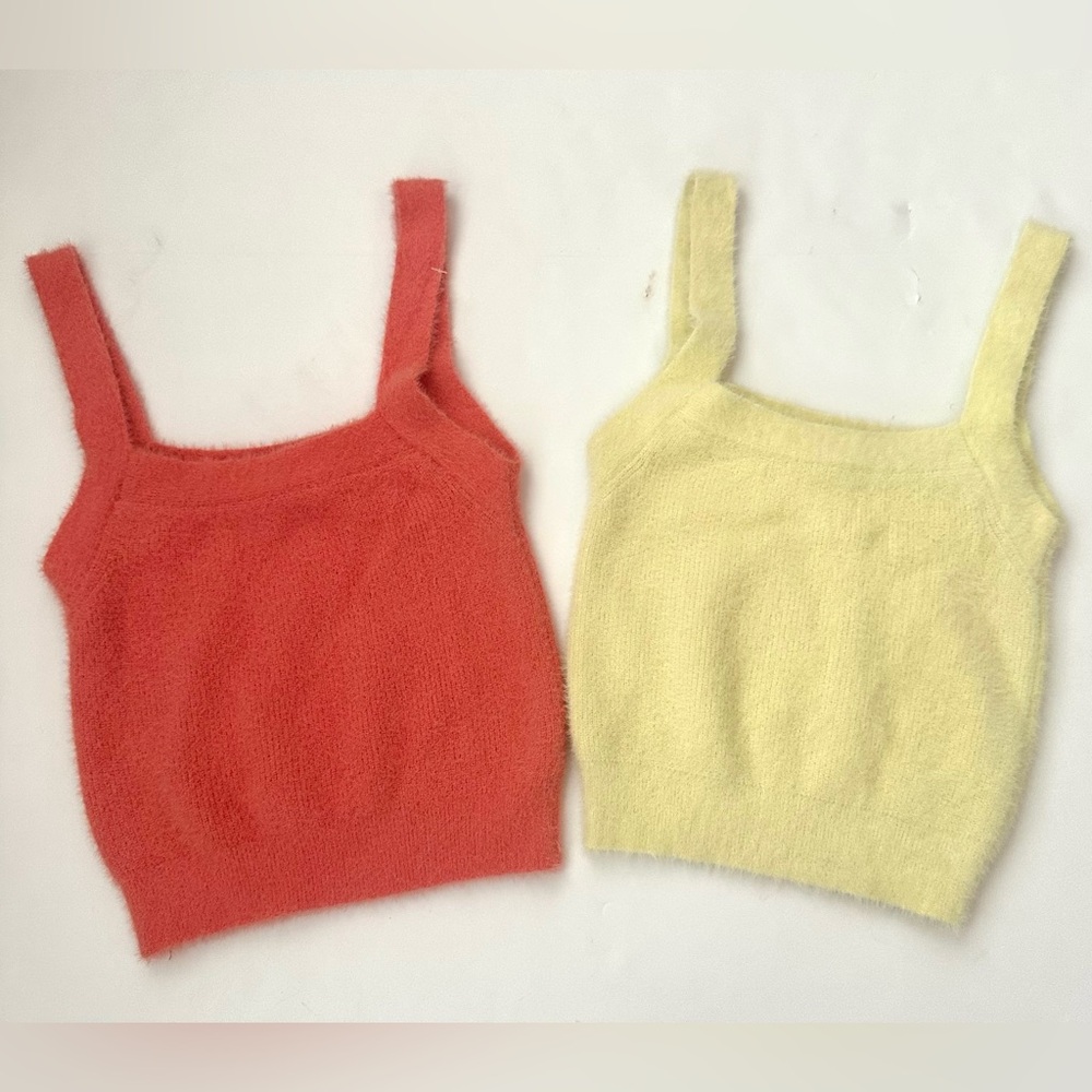 NWT GLO Fashion Francesca's Collections set of 2 Coral/yellow Knit crop tank XS